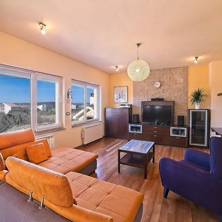 Vila House Paula Rab *