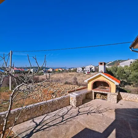 House Paula Rab Vila